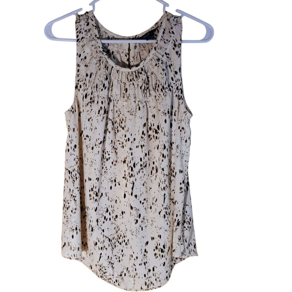 Simply Vera Wang sleeveless blouse